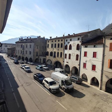 Torre Ca Emo, La Mansarda Di Serravalle Витторио-Венето Экстерьер фото